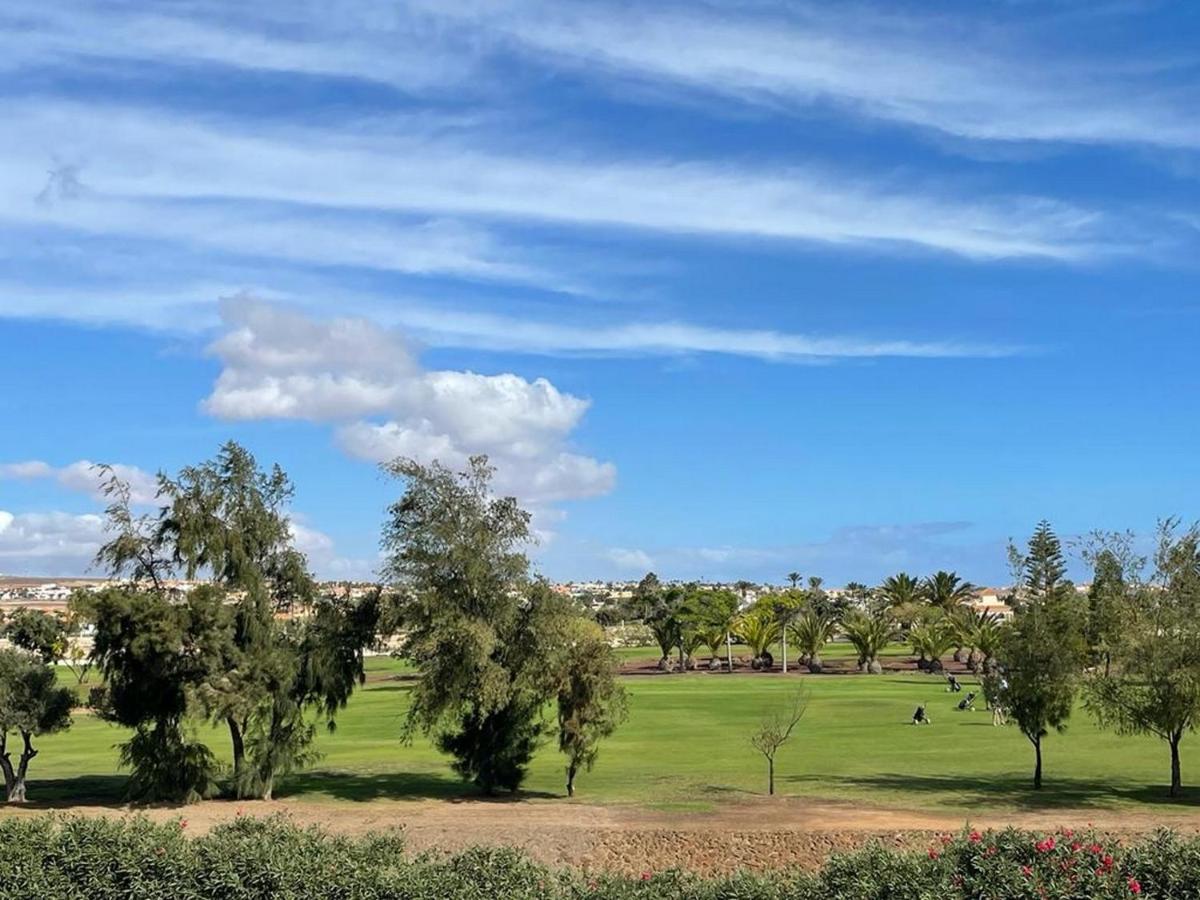 Green View Luxury Appartment In New Complex Pueblo Majorero Next To Golf Course 5 Min Walk From The Beach And Atlantico Shopping Centre In Caleta De Fuste Next To Cassino And Elba Sara Hotel 2 Bedrooms 2 Bathrooms Huge Terace! Exteriér fotografie